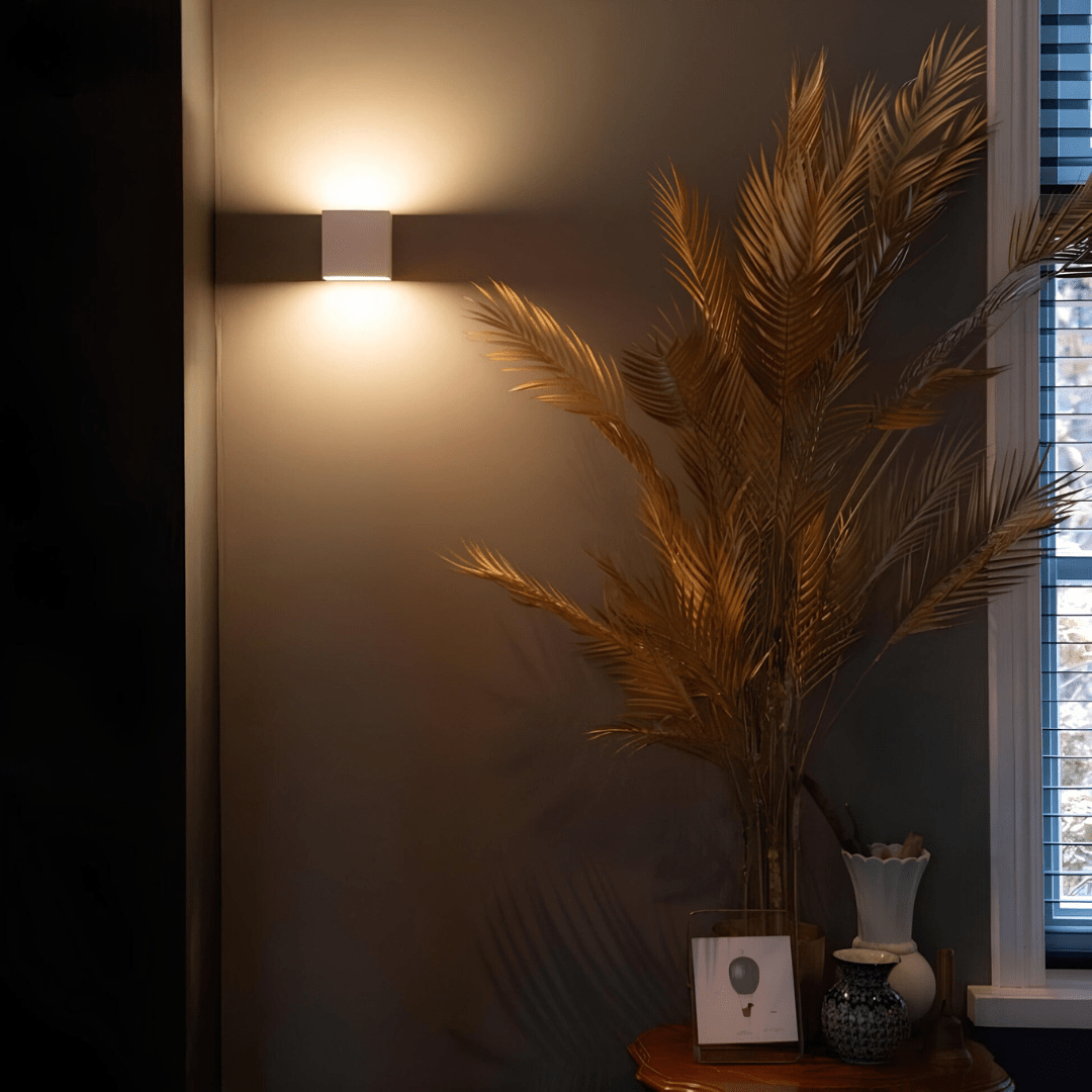 Wireless Wall Light – Rechargeable LED Wall Lamp for Indoor Lighting